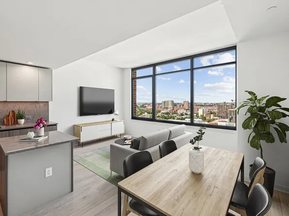 155 Bay St #2402, Jersey City, NJ 07302