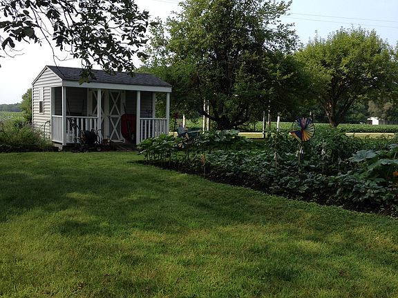 12x12 well house