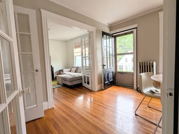 150 Nonantum St #B, Brighton, MA 02135