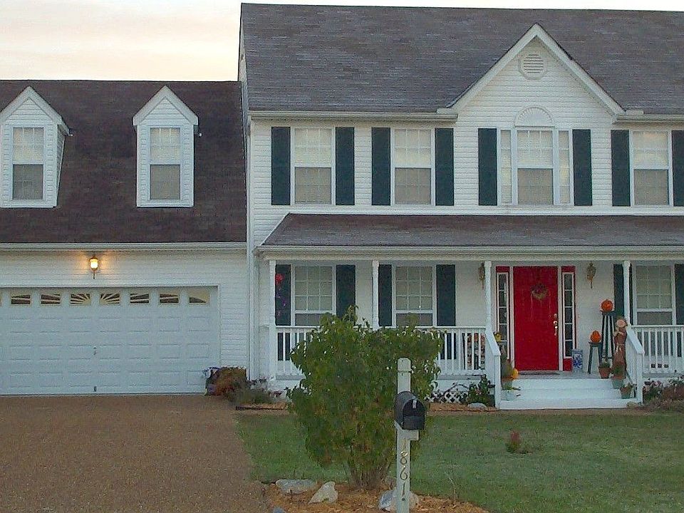 Country Charm 4BD2.5BA +Formal Areas