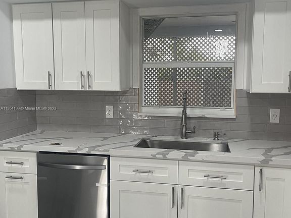 3rd image of 11321 NW 29th St