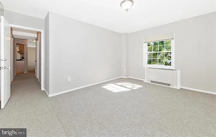 4411 Romlon St #301 — Photo 34