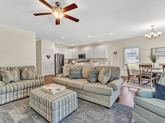 4th image of 5759 Ivy Park Dr