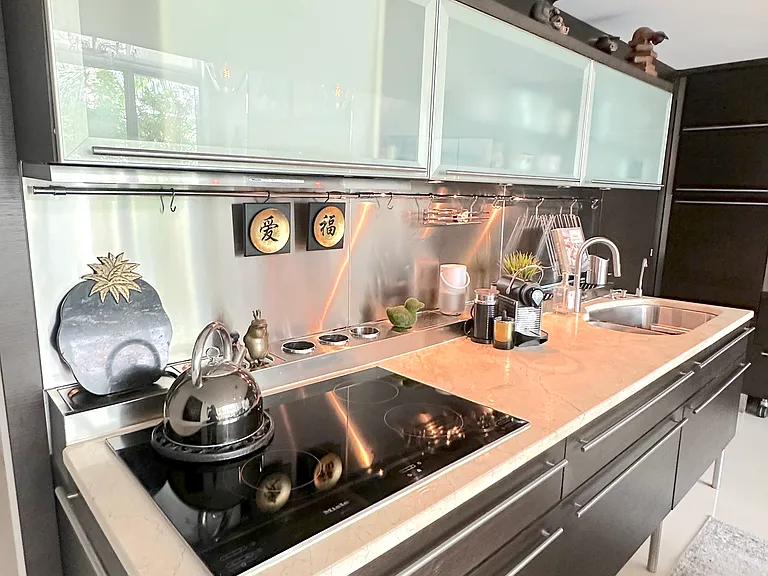 6000 Collins Ave #509 — Photo 14