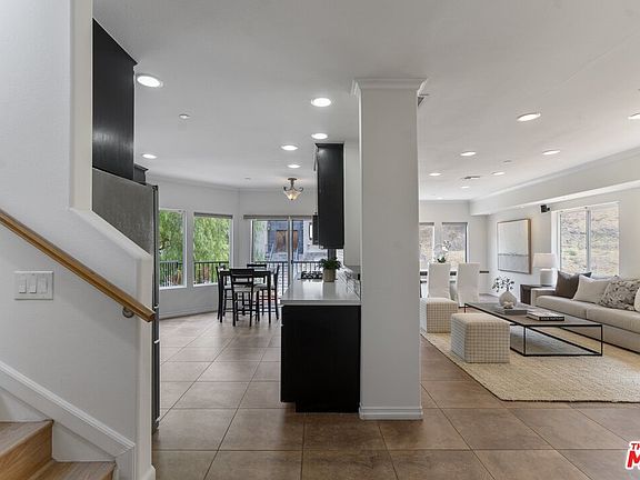 5th image of 5035 Tendilla Ave