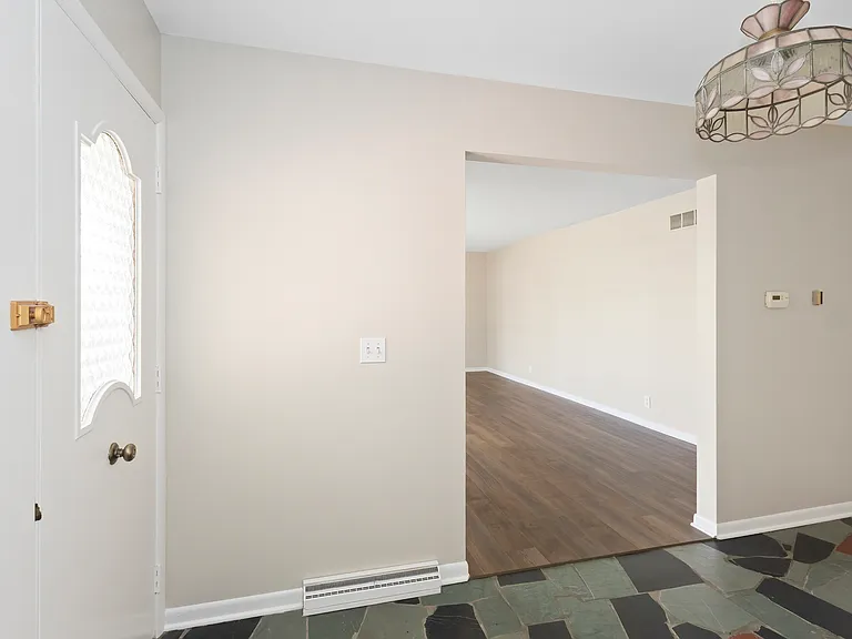 306 E Michigan Ave — Photo 11
