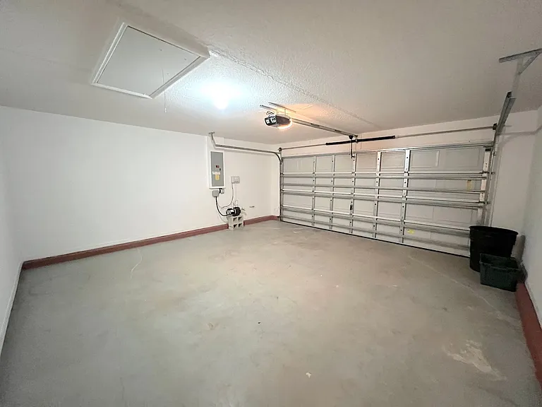 70 Pheasant Dr — Photo 44