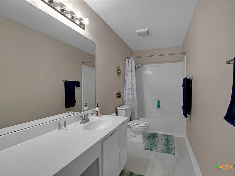 203 Bella Vista Cir — Photo 30