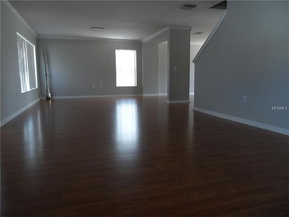 4th image of 10608 Boyette Creek Blvd