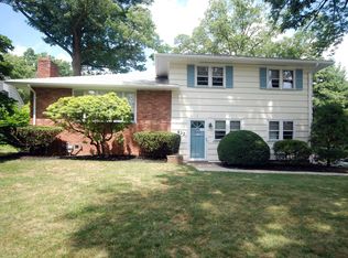 432 Greenbrook Rd, North Plainfield, NJ 07063