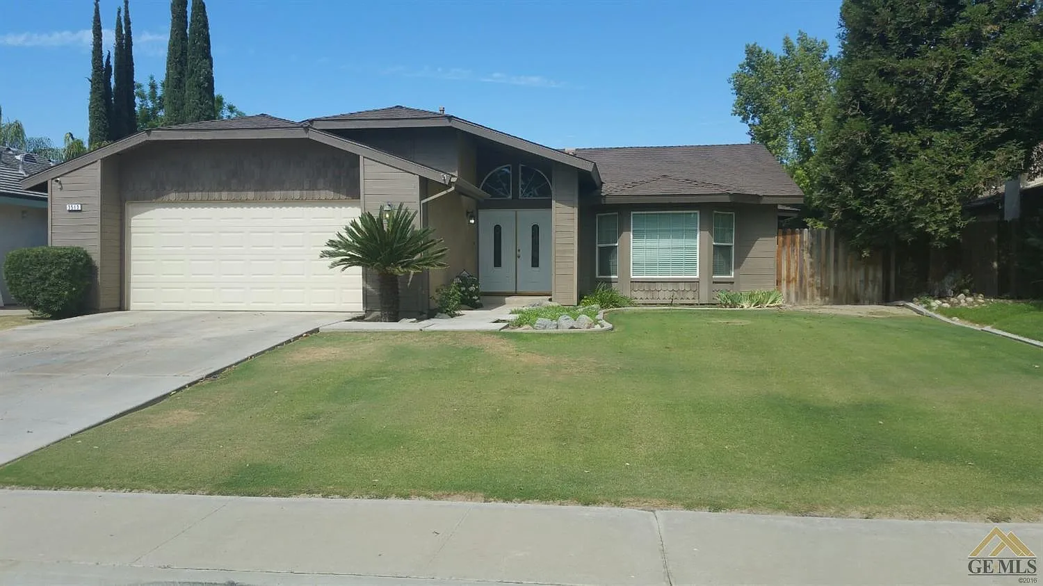 3513 Huachuca Way photo 1
