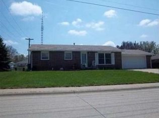 919 Dorsey St, Beatrice, NE 68310