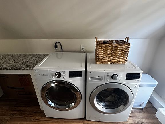5th image of 90 Hill St #3