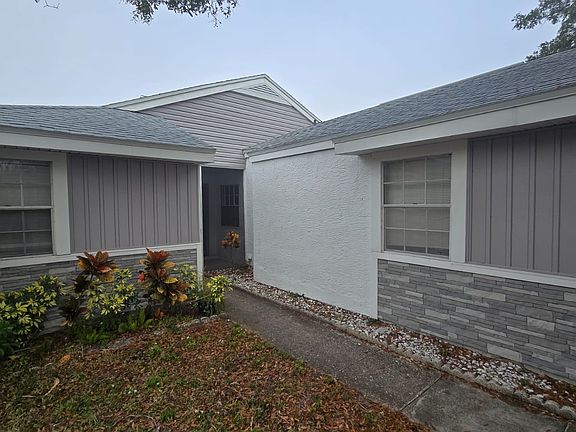 2nd image of 310 Phlox Dr #310