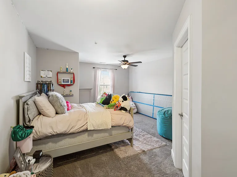 3238 Blue Sky Dr — Photo 20