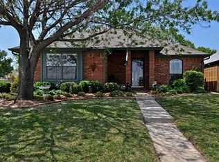 7201 Teal Dr, Fort Worth, TX 76137