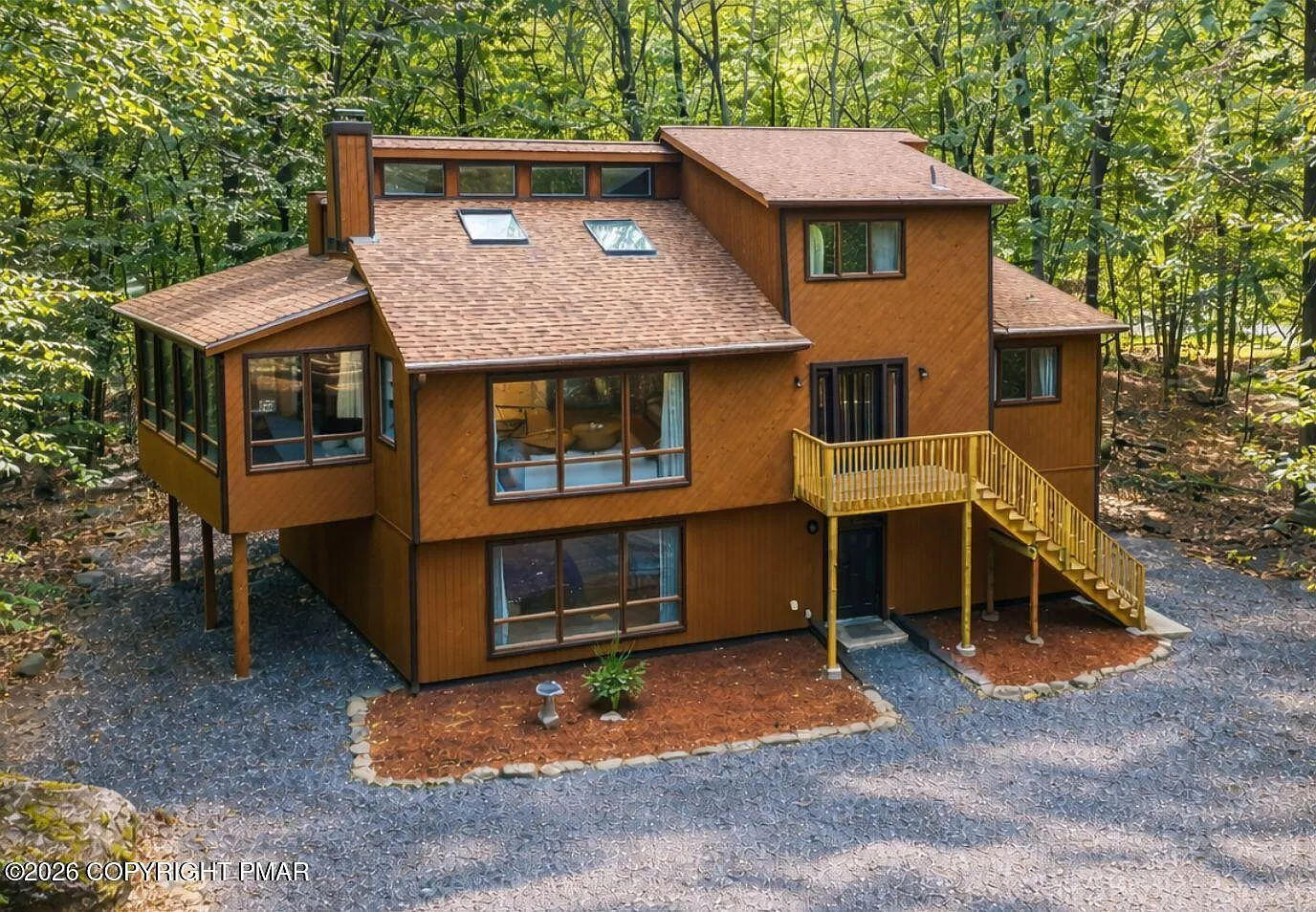 307 Robinwood Ter photo 1