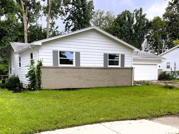 2311 Victor Ave, Lansing, MI 48911