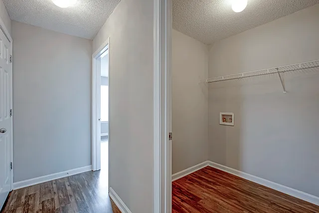 Walden Legacy Apartment Homes — Photo 20