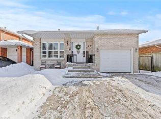 27 Barbara Ct, Hamilton, ON L8W 2M1