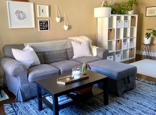 759 N 74th St APT 2, Seattle, WA 98103