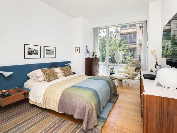 311 West Broadway image 6 of 14