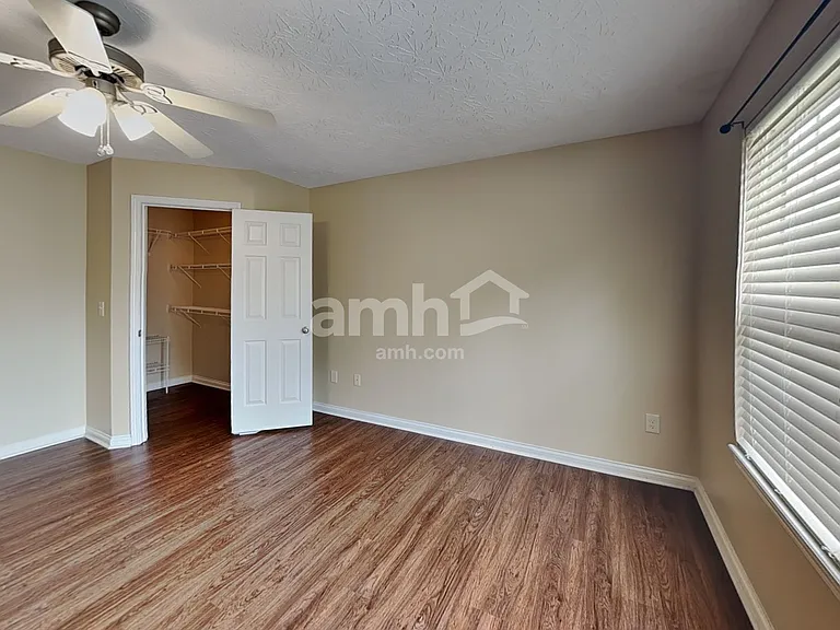 2251 Custer Ln — Photo 12