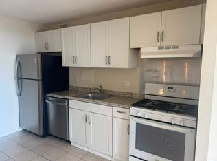 1836 Metzerott Rd #18, Hyattsville, MD 20783
