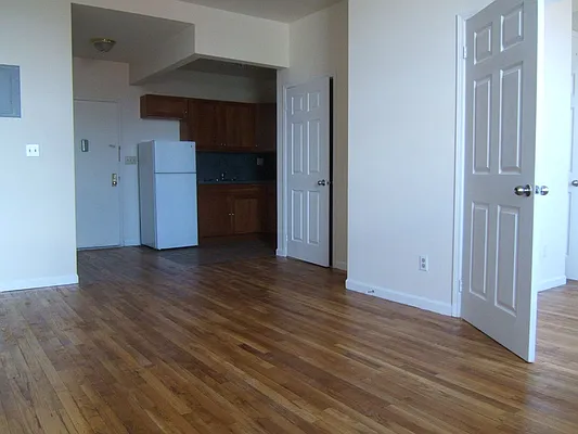 Rented by J Misrahi Realty Corp | media 42