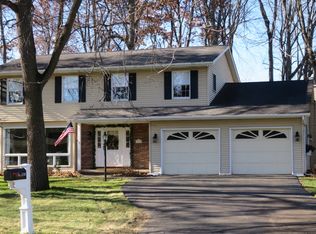5246 Blairmoor St, Jackson, MI 49201