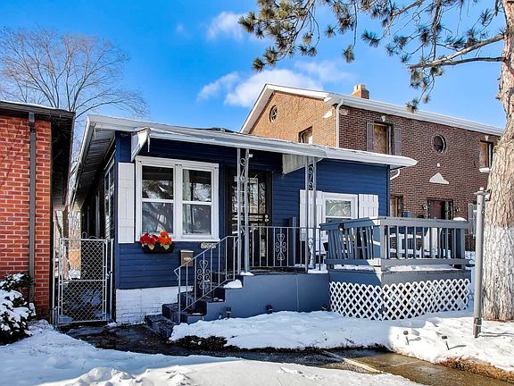 2nd image of 2550 Harrison St