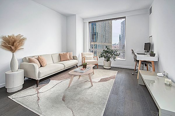 1st image of 1 City Poin APT 25D