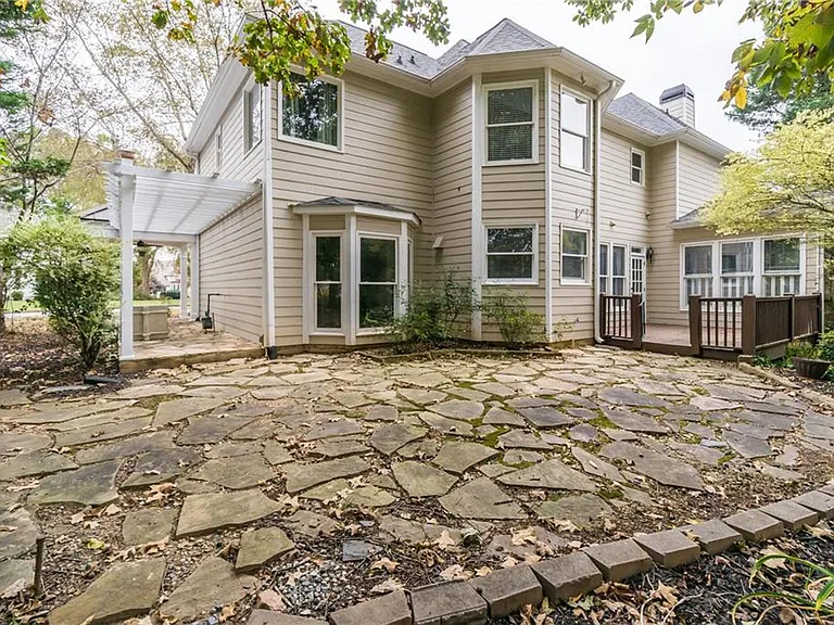 6710 Timber Cove Point — Photo 39