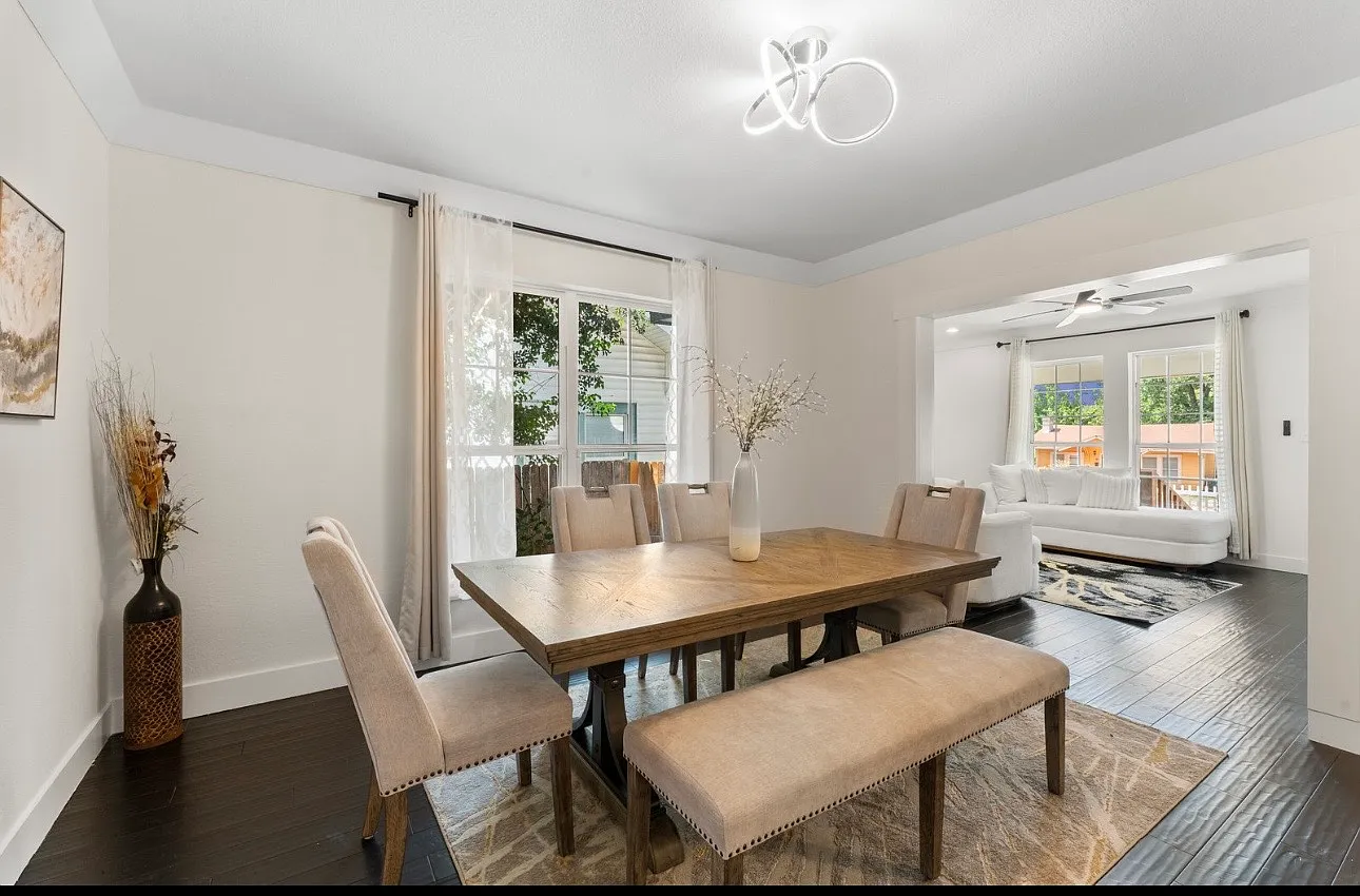 4 bed, 1500 sqft, $2,500 — Photo 4