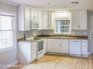 201 Cherokee Dr, Pickens, SC 29671