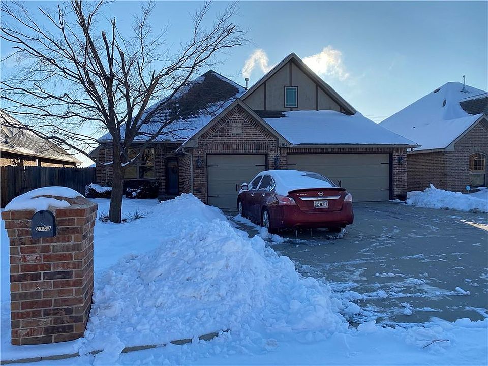 1st image of 2104 Wheatfield Ave