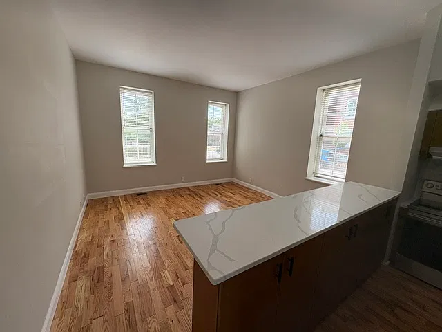 2110 Menard Street - B — Photo 4