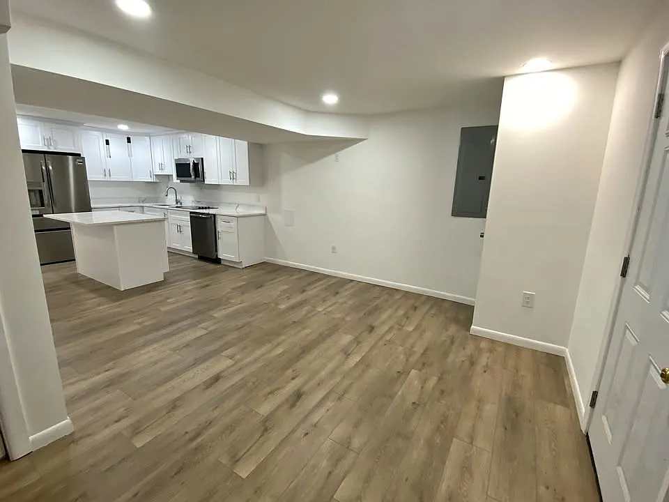 2 bed, $2,250 — Photo 2