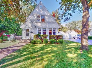 2051 Nott St, Niskayuna, NY 12309