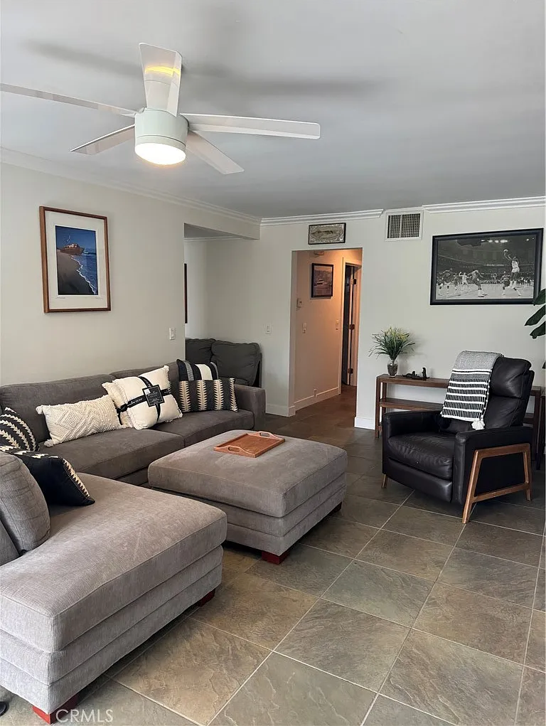 2 bed, 1287 sqft, $5,800 — Photo 3