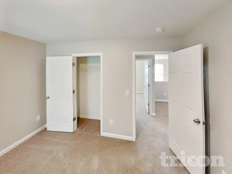 5 Stanwick Ct — Photo 12