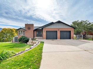 735 W 3500 N, Pleasant view, UT 84414