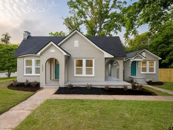 1321 W Cochran St, Tyler, TX 75702