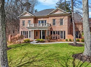 1054 Colonial Dr, Morristown, TN 37814