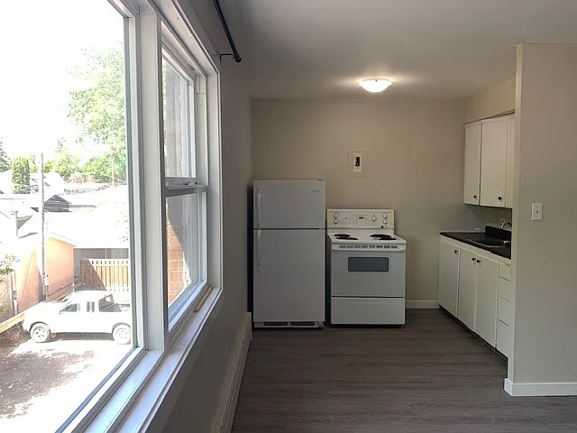 901 7th Ave N — Photo 12