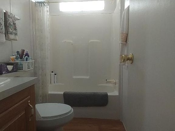 3rd image of 49707 Rainbow Ave