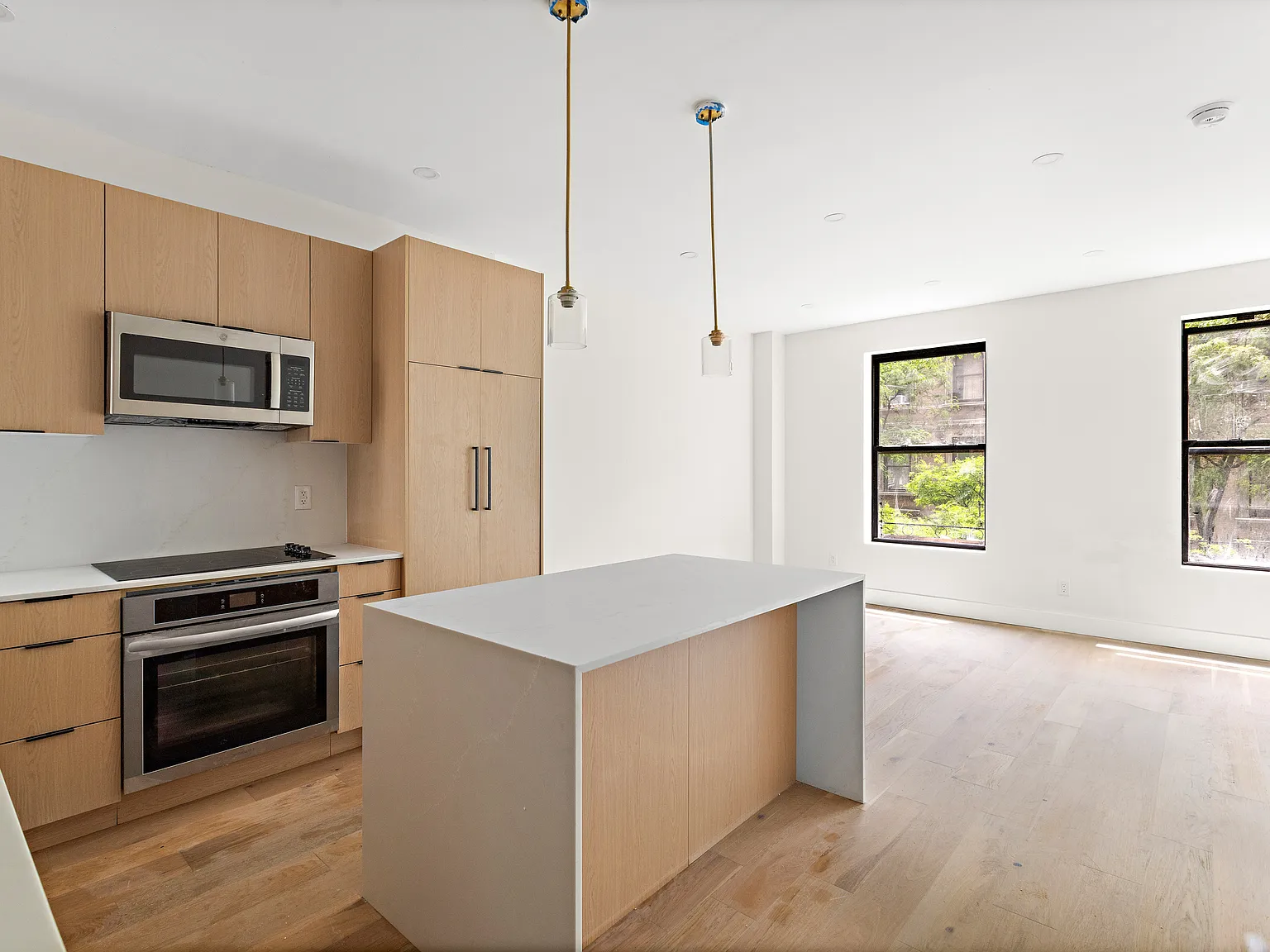 211 West 85th Street — Photo 2