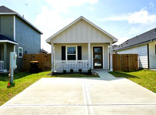 16790 N Marie Village Dr, Conroe, TX 77306