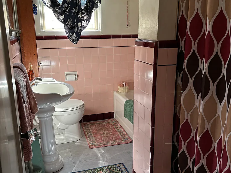 631 Water St — Photo 7