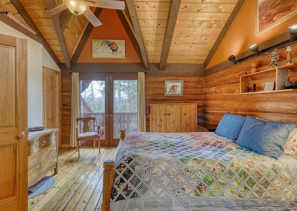 16th image of this home